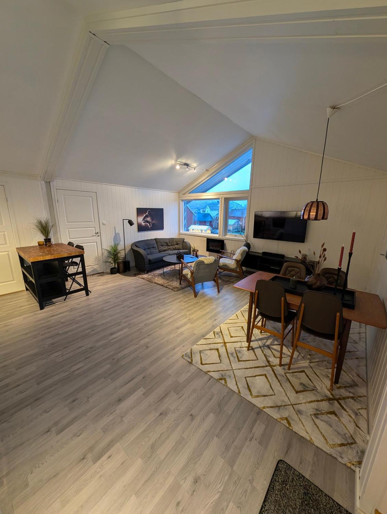 Reine City Apartment מראה חיצוני תמונה